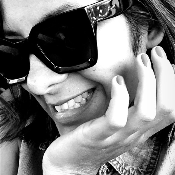 Meet your Posher, Martha - Picture 1 of 4